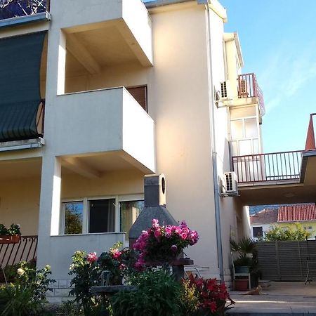 Apartman Tonka Kaštela Exteriér fotografie